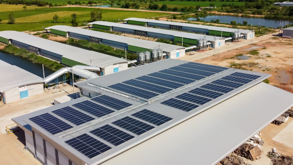 Solar-Panels-On-The-Roof