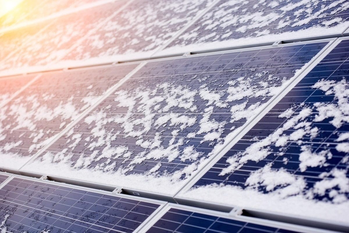Read more about the article Take Care of Your Family! Solar Modules Can Handle Cold Climate